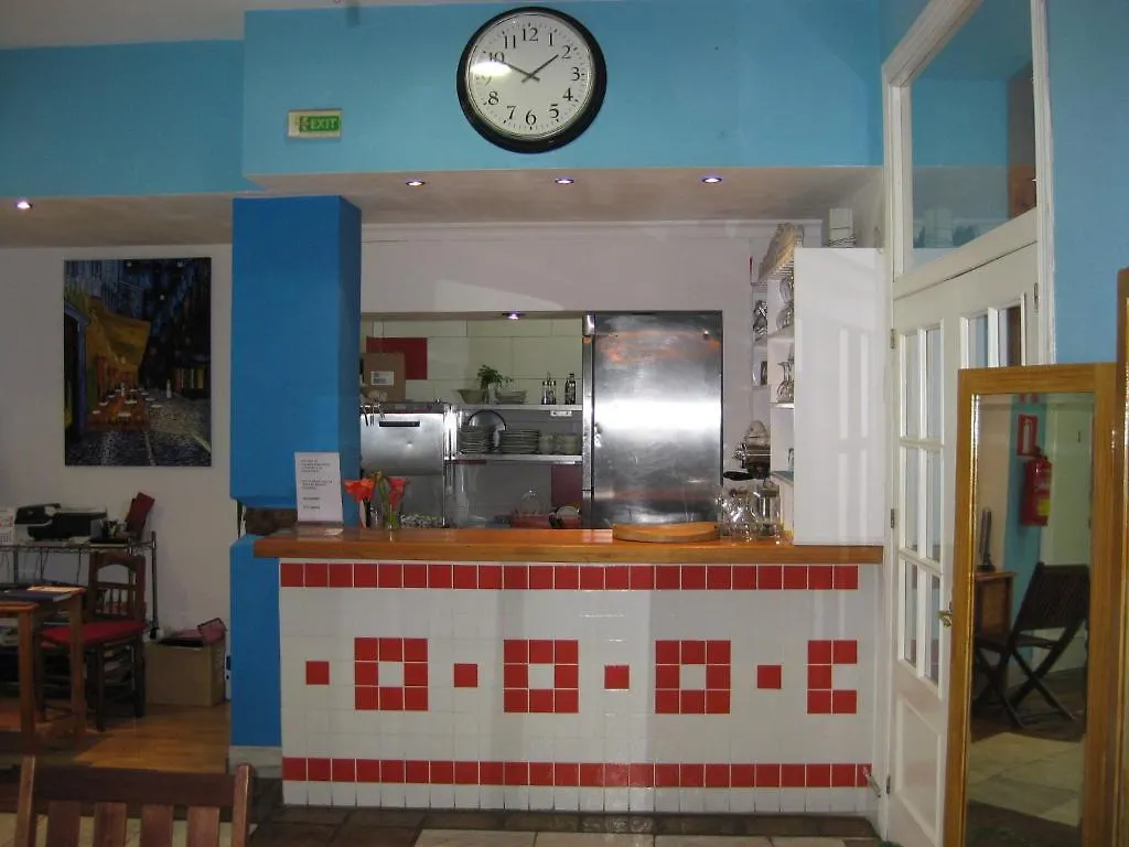 ** Konukevi Hostal Las Acacias Málaga İspanya