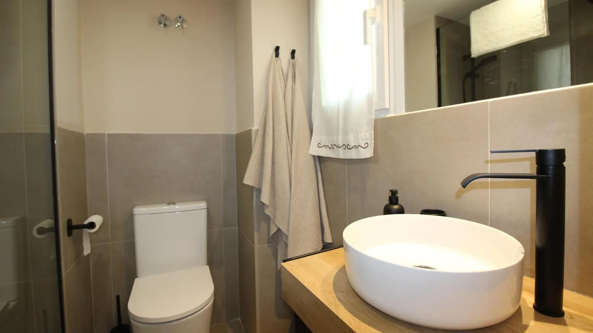 Hostal Las Acacias Màlaga 2*,  Španělsko