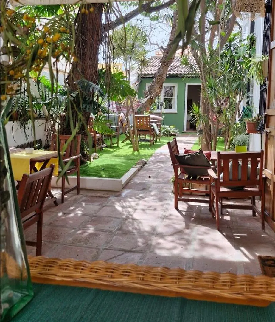 Hostal Las Acacias Màlaga