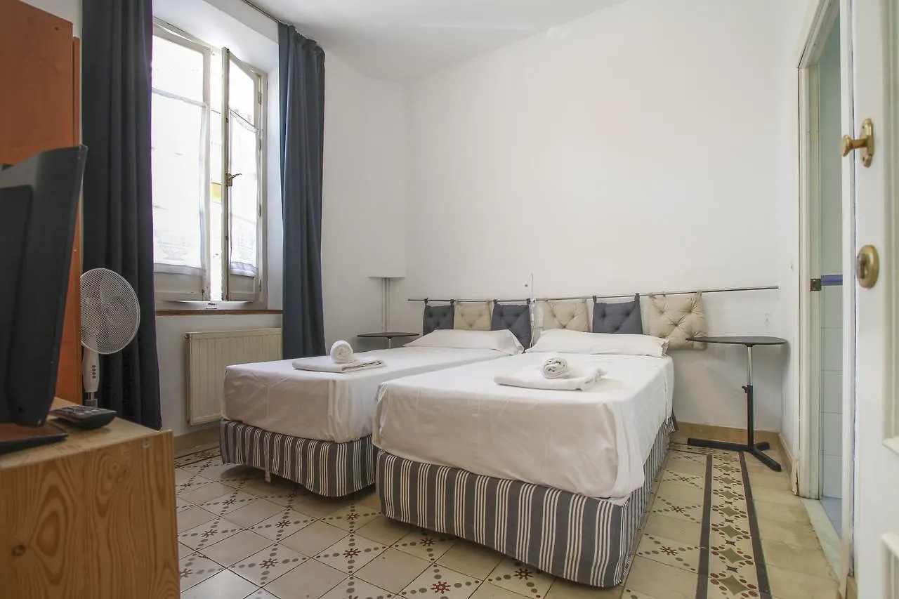 Hostal Las Acacias Màlaga 2*,  Španělsko